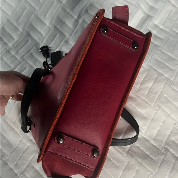 Like new Coach Dreamer Colorblock tote with glove-tanned leather and suede - Picture 10 of 16